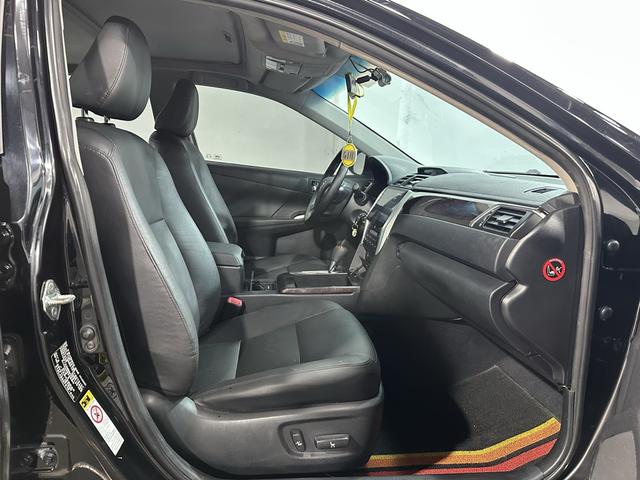 Toyota Camry 2015 2.0G Leading – фото 10