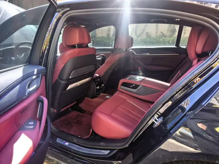 BMW 5 Series 2023 Model Facelift 530Li Exclusive Model M Sports Set – фото 8