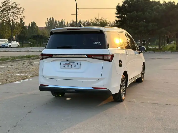 WULING Jiachen 2022 Model 1.5T CVT Exclusive Flagship Model – фото 7