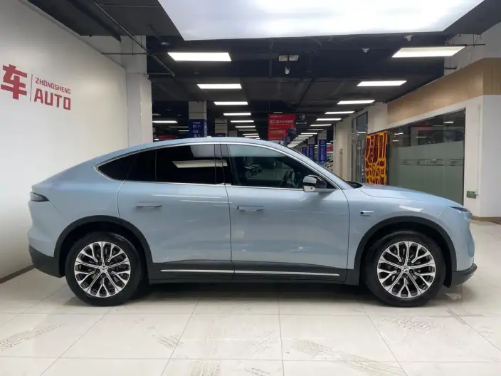 NIO EC6 2024 Model 75kWh – фото 7
