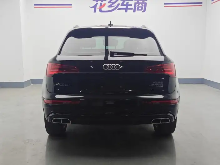 Audi Q5L 2023 Model 40T Luxury Dynamic Model – фото 6