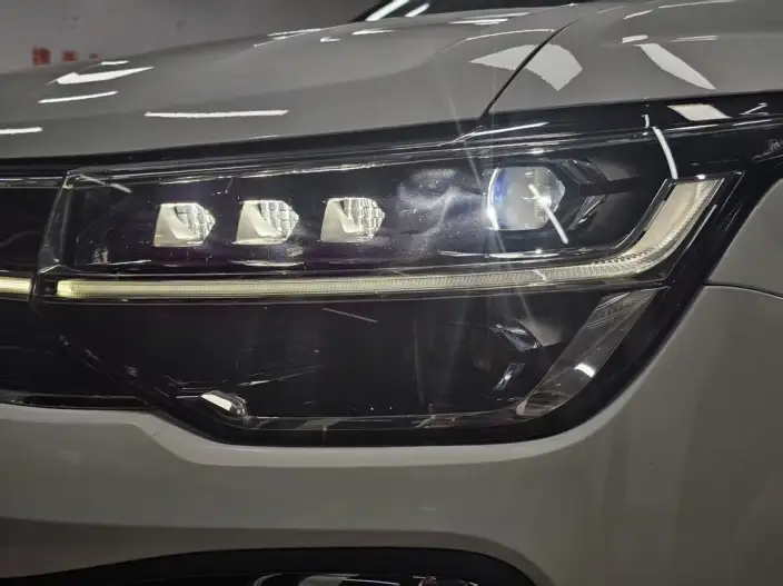 Volkswagen Tharu 2024 Model 300TSI 2WD Full Moon Edition – фото 10