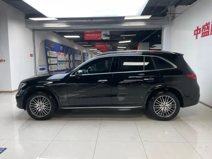 Mercedes-Benz GLC 2024 Model Facelift GLC 300 L 4MATIC Dynamic Model 5 seat