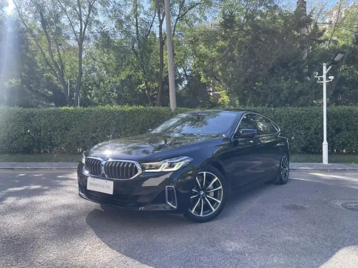 BMW 6 Series GT 2022 Model 630i Luxury Design Set