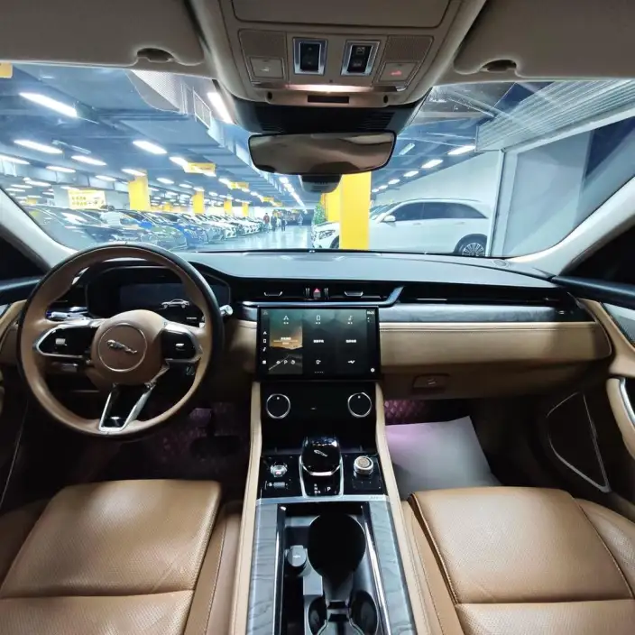 Jaguar XFL 2022 Model 2.0T P250 2WD Exclusive Deluxe Edition – фото 7