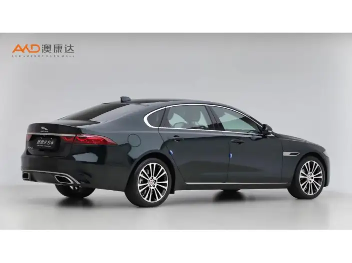 Jaguar XFL 2025 Model 2.0T P250 2WD Exclusive Deluxe Edition