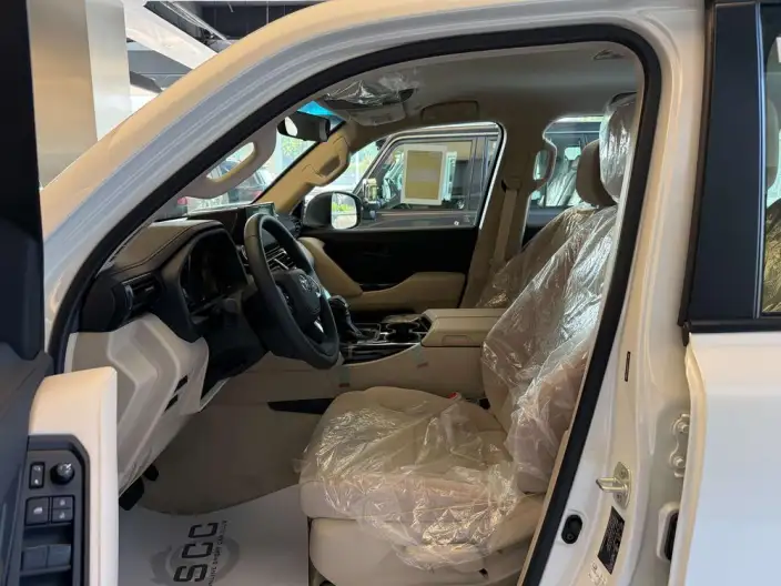 Land Cruiser (import 2026 Model 4.0L Automatic 4WD 7 seat Parallel Imported – фото 8
