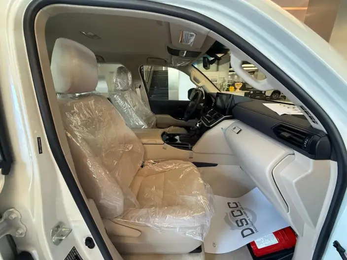 Land Cruiser (import 2026 Model 4.0L Automatic 4WD 7 seat Parallel Imported – фото 9