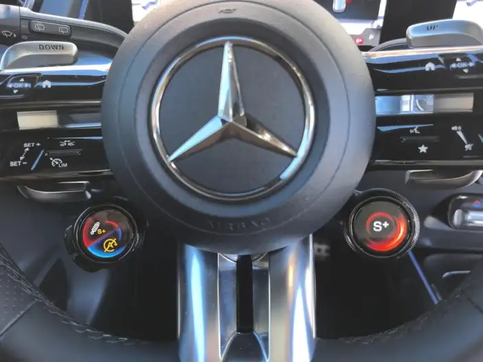 Mercedes-Benz GLB AMG 2024 Model AMG GLB 35 4MATIC – фото 7