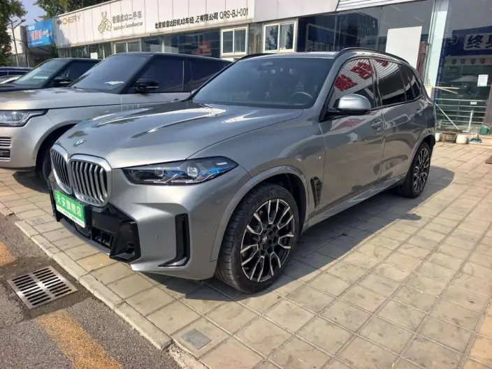 BMW X5 2023 Model xDrive40Li M Sports Night Set