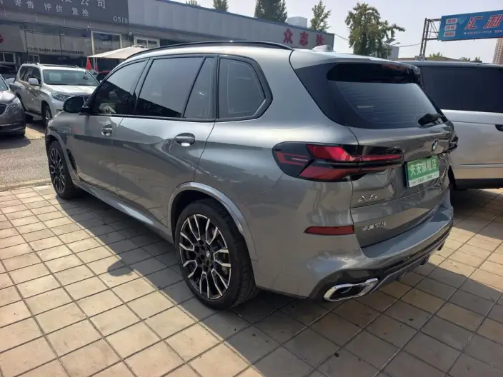 BMW X5 2023 Model xDrive40Li M Sports Night Set – фото 5