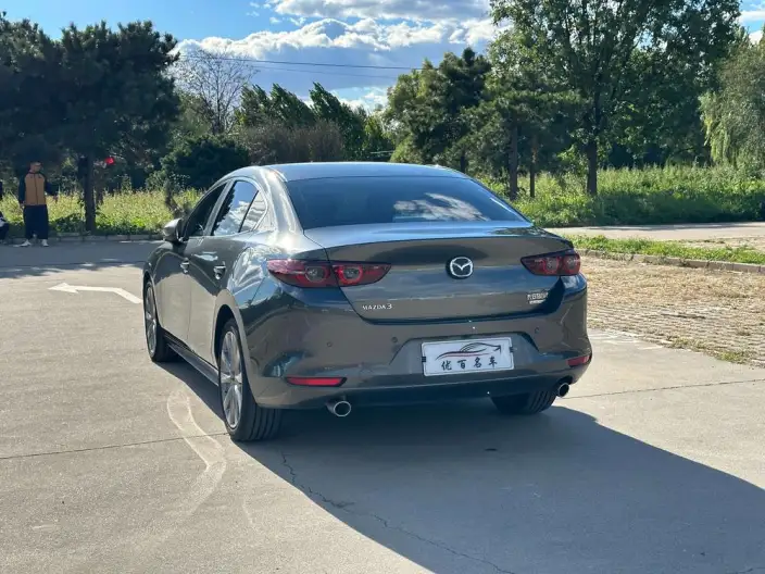 Mazda3 Axela 2022 Model 2.0L Automatic Zhi Ya Edition – фото 5