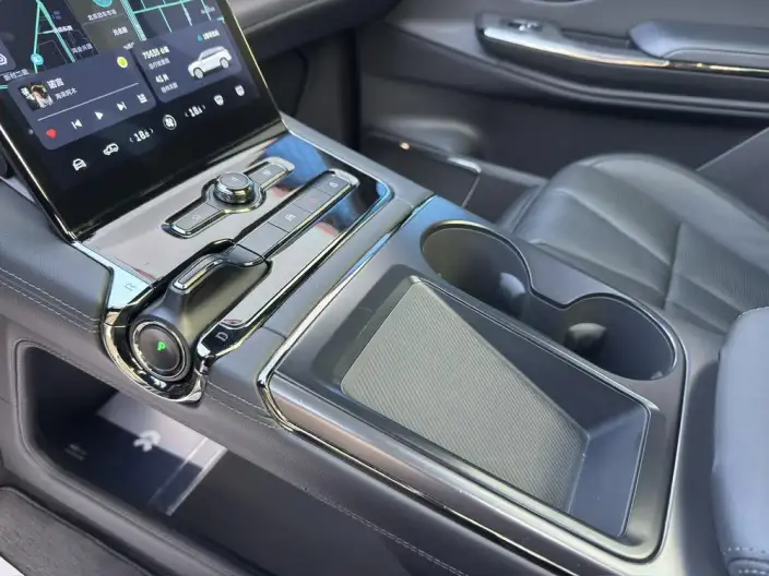 NIO ES8 2020 Model 580KM Base Edition VI seat – фото 4