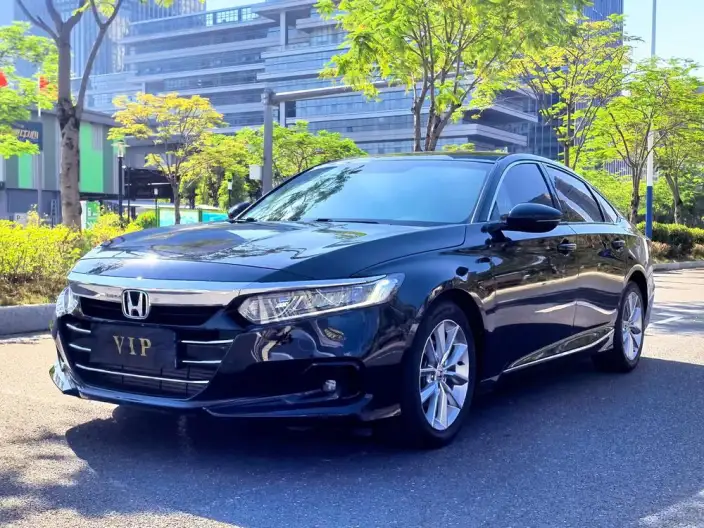 Honda Accord 2022 Model 260TURBO Deluxe Edition – фото 1