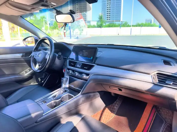 Honda Accord 2022 Model 260TURBO Deluxe Edition – фото 10