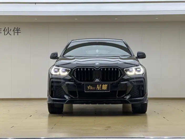 BMW X6 2021 Model xDrive40i M Sports Set