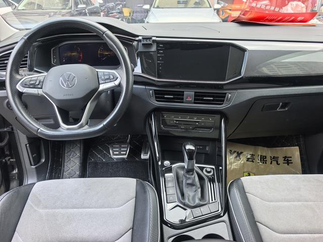 Tayron X Модель 2020 года 330TSI 2WD Noble Zhilian Edition – фото 6