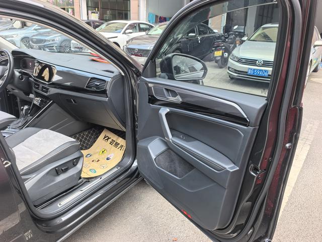 Tayron X Модель 2020 года 330TSI 2WD Noble Zhilian Edition – фото 9