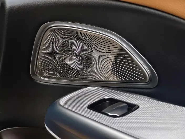 Mercedes-Benz E-Class 2025 Model E 300 L Luxury Model sedan – фото 6