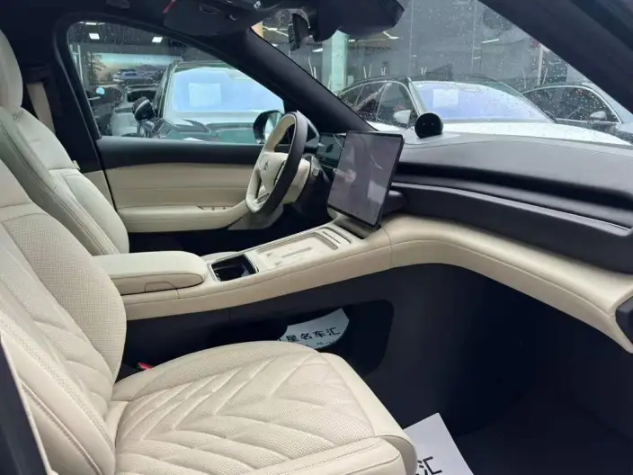 NIO ES6 2025 Model 75kWh – фото 9
