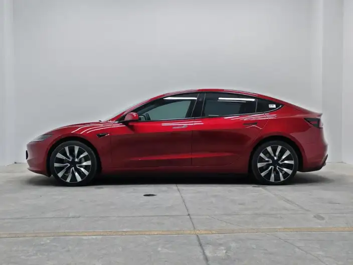 Model 3 2023 Model Long Battery Life Pro All-wheel drive version