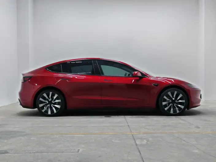 Model 3 2023 Model Long Battery Life Pro All-wheel drive version – фото 8