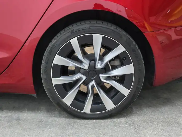 Model 3 2023 Model Long Battery Life Pro All-wheel drive version – фото 9