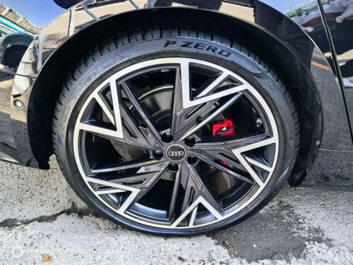 Audi A7 L 2024 Model 45 TFSI quattro Black Samurai Edition – фото 5