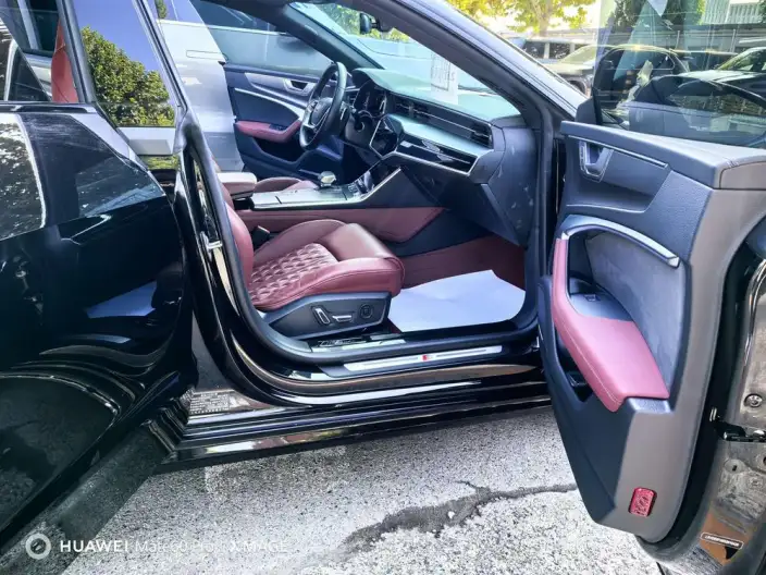 Audi A7 L 2024 Model 45 TFSI quattro Black Samurai Edition – фото 10