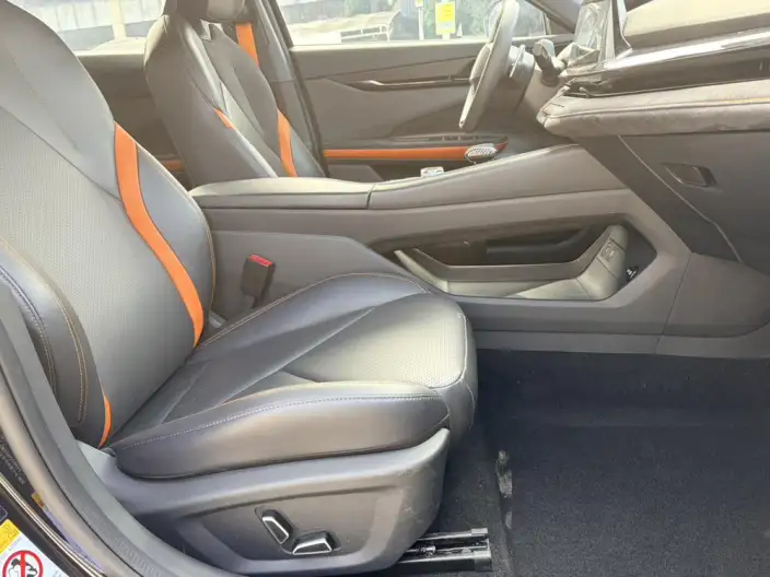 Changan UNI-V 2023 Model 1.5T Sports Edition – фото 8