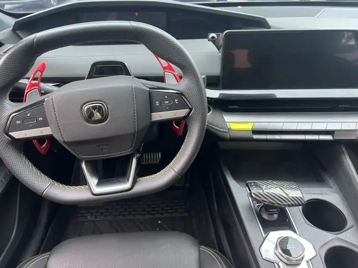 Changan UNI-V 2023 Model 1.5T Sports Edition – фото 8
