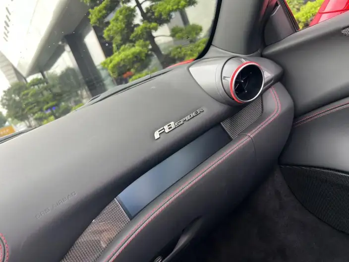Ferrari F8 2020 Model Spider 3.9T V8 – фото 10