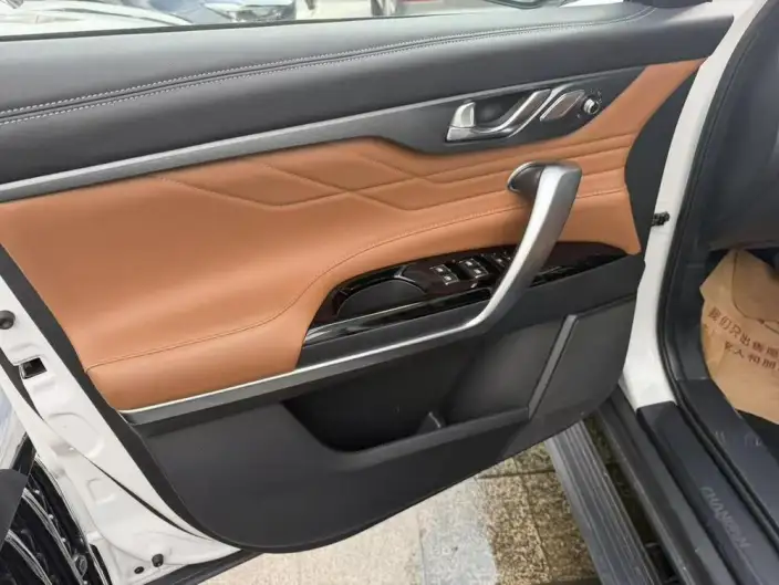 Changan CS95 2023 Model PLUS Edition 2.0T 2WD Luxury Model – фото 9
