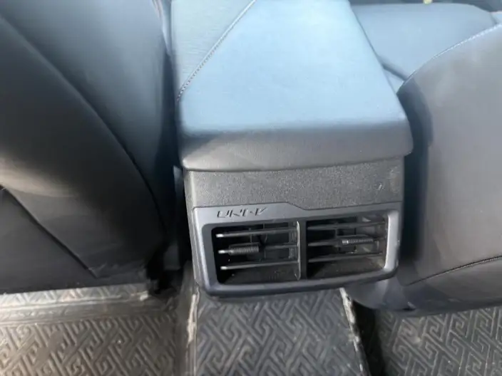Changan UNI-V 2022 Model 1.5T Noble Model – фото 7