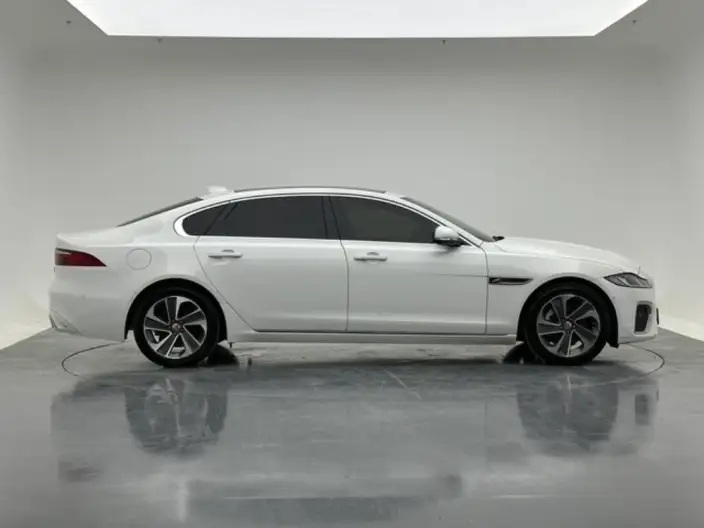 Jaguar XFL 2021 Model 2.0T P200 2WD Elite Deluxe Edition – фото 8