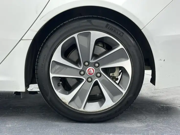Jaguar XFL 2021 Model 2.0T P200 2WD Elite Deluxe Edition – фото 9