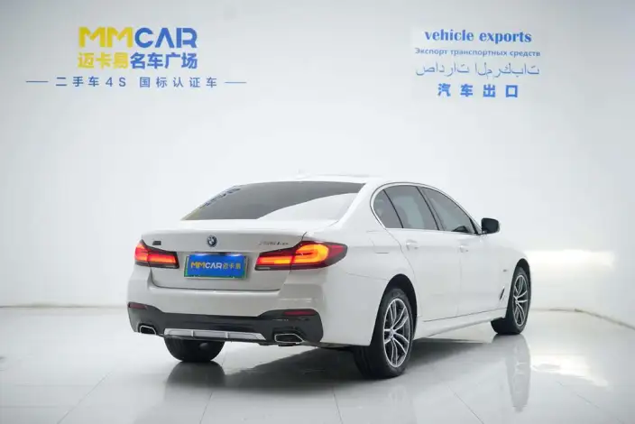 BMW 5 Series PHEV 2022 Model Facelift II 535Le M Sports Set – фото 5