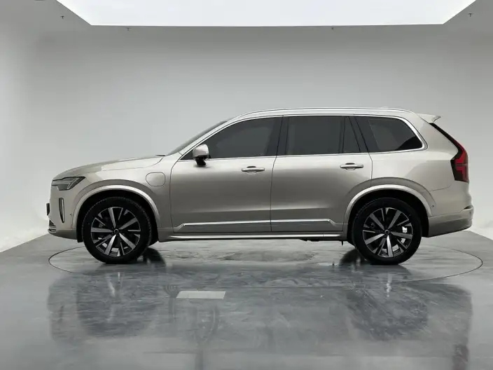 Volvo XC90 PHEV 2025 Model Facelift E Drive Hybrid T8 Long Battery Life Pro Smart Prestige Deluxe Edition 7 seat