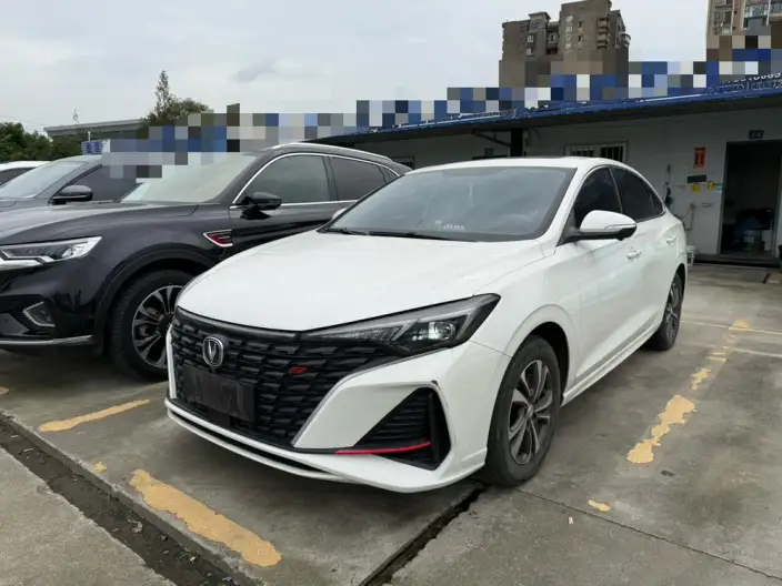 Changan Eado 2023 Model PLUS Changxiang Edition Blue whale NE 1.4T GDI DCT Noble Model