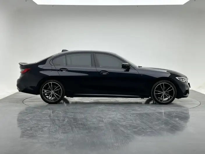 BMW 3 Series 2021 Model Facelift II 325Li M Sports Set – фото 8