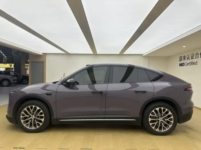 NIO EC6 2024 Model 75kWh – фото 4