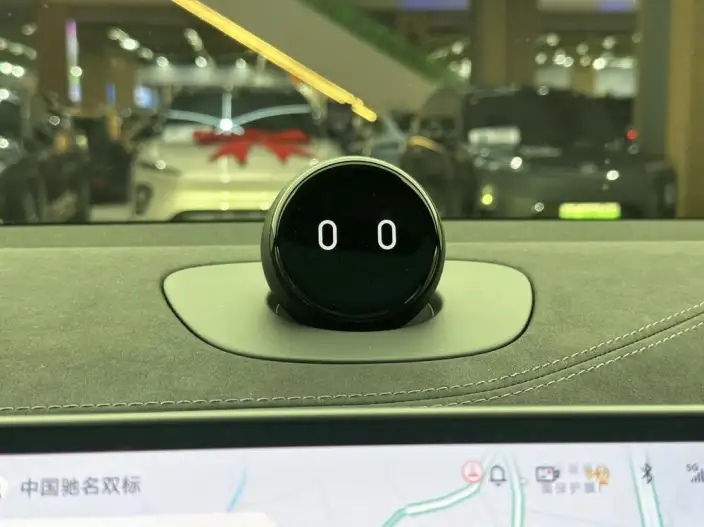 NIO EC6 2024 Model 75kWh – фото 9