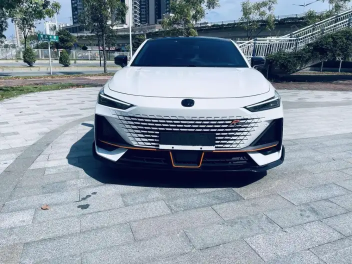 Changan UNI-V 2023 Model 1.5T Sports Edition