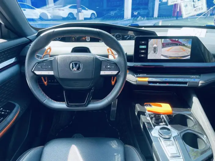 Changan UNI-V 2023 Model 1.5T Sports Edition – фото 7