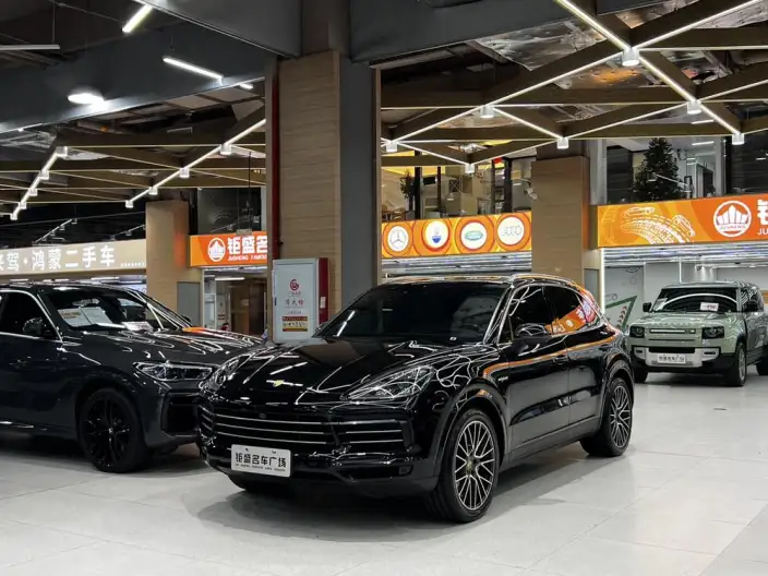 Cayenne E-Hybrid 2021 Model Cayenne E-Hybrid 2.0T