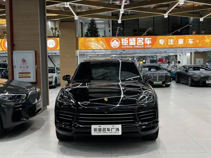 Cayenne E-Hybrid 2021 Model Cayenne E-Hybrid 2.0T