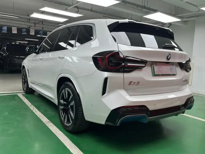 BMW iX3 2022 Model Leading Model