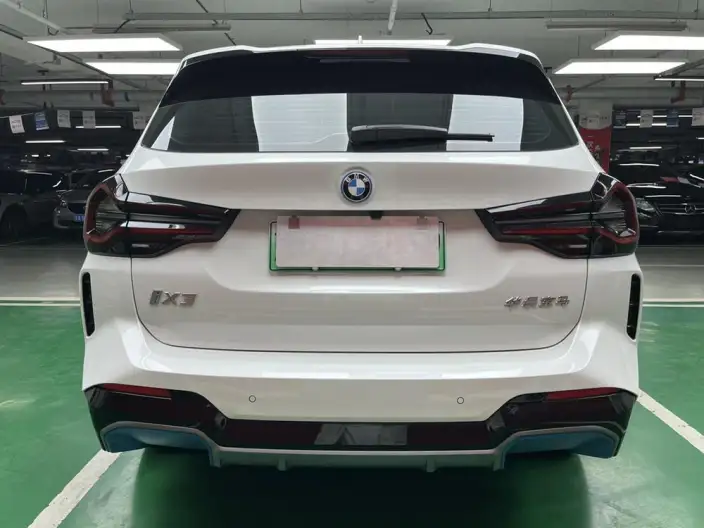 BMW iX3 2022 Model Leading Model