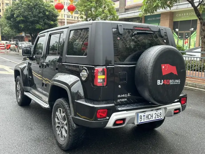 BAIC BJ40 2023 Model 2.0T Automatic 4WD City Hunter Edition Supreme Model – фото 4