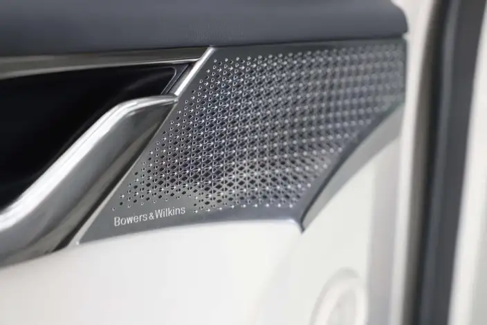 Volvo EM90 2025 Model Ultra VI seat – фото 9